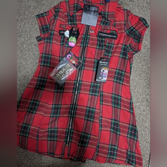 Plaid Dress W/ Vigoss Overshirt Combo - Picture 3 of 10